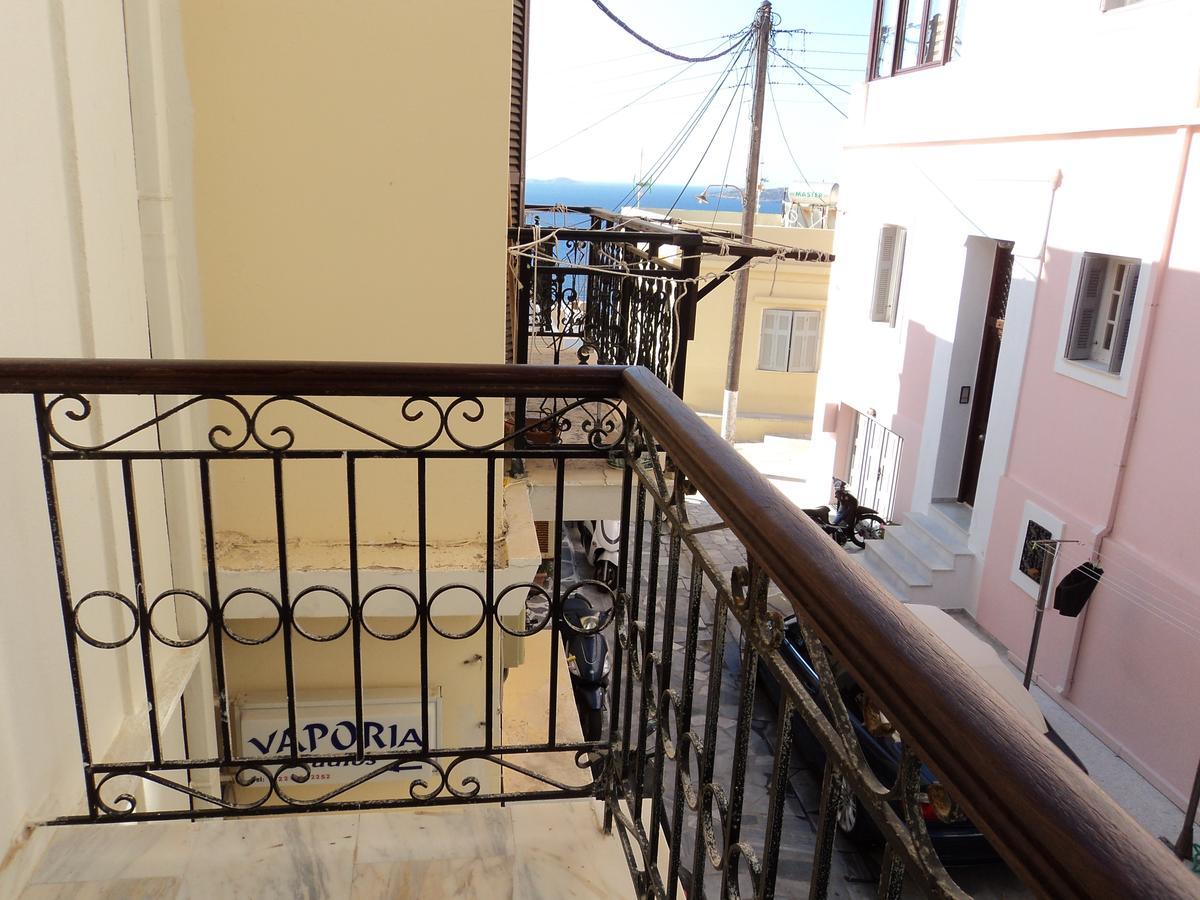 Vaporia Apartment แอร์มูโปลี ภายนอก รูปภาพ